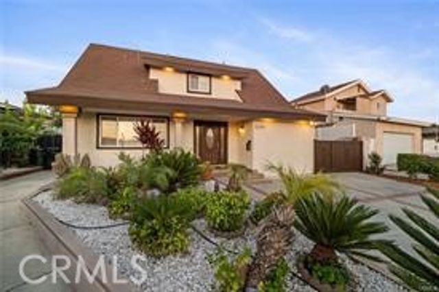 12759 Elkwood Street, North Hollywood, CA 91605