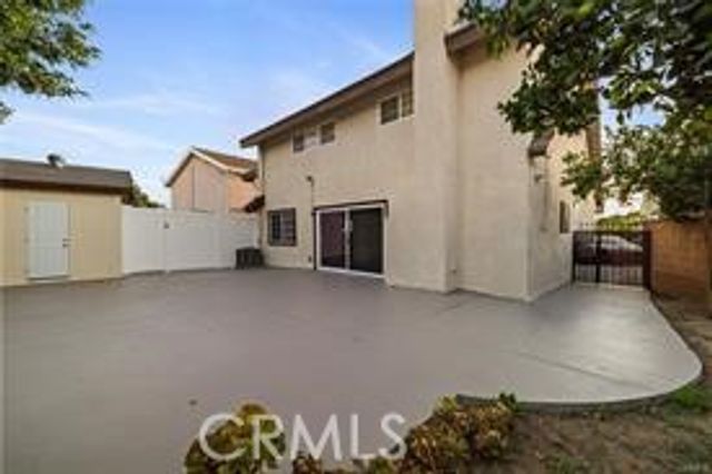 12759 Elkwood Street, North Hollywood, CA 91605
