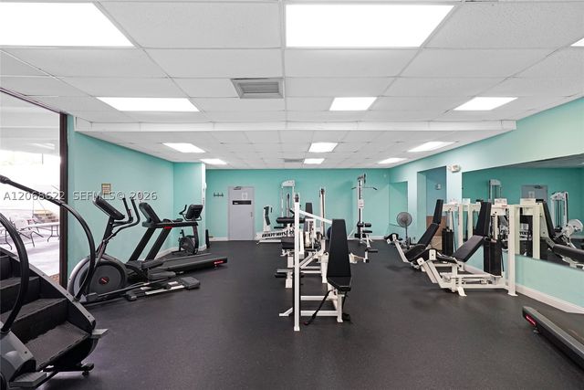 7051 Environ Blvd 432, Lauderhill, FL 33319
