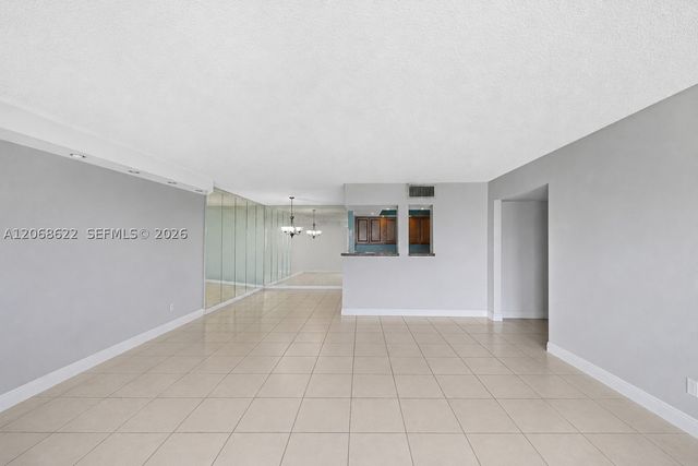 7051 Environ Blvd 432, Lauderhill, FL 33319