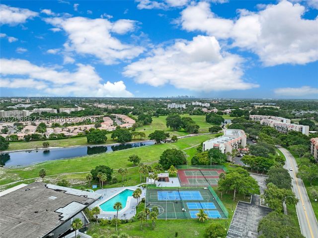 7051 Environ Blvd 432, Lauderhill, FL 33319