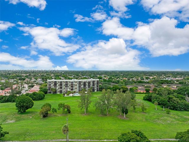 7051 Environ Blvd 432, Lauderhill, FL 33319