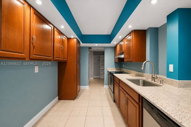 7051 Environ Blvd 432, Lauderhill, FL 33319