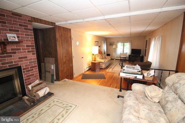 1926 BETHLEHEM PIKE, Sellersville, PA 18960