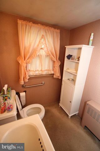 1926 BETHLEHEM PIKE, Sellersville, PA 18960