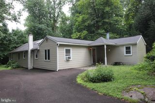 1926 BETHLEHEM PIKE, Sellersville, PA 18960