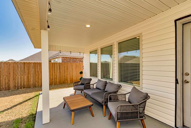 727 Lambot Ave, Zachary, LA 70791