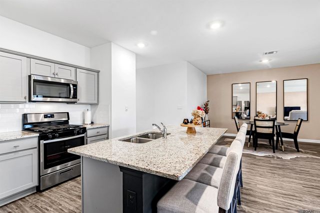 727 Lambot Ave, Zachary, LA 70791