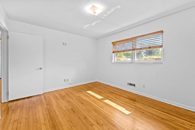 1106 Richardson Road, Tallahassee, FL 32301