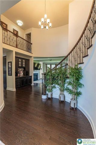 62 Surrey Drive, Palmer Twp, PA 18045