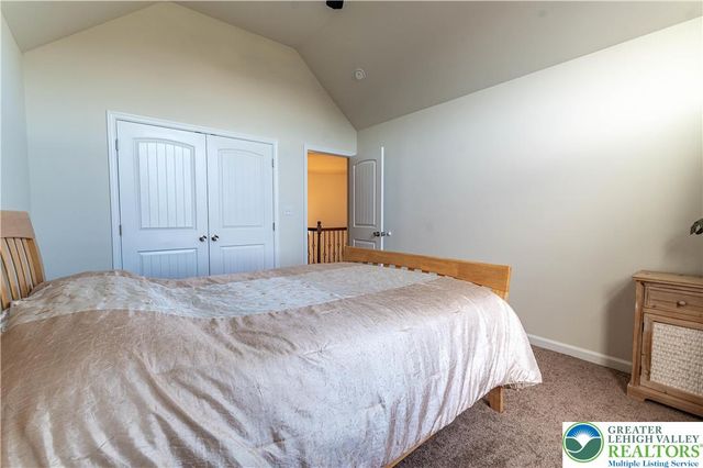 62 Surrey Drive, Palmer Twp, PA 18045