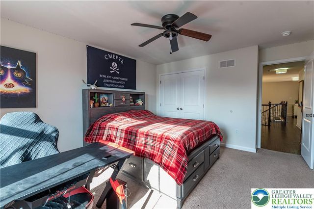 62 Surrey Drive, Palmer Twp, PA 18045