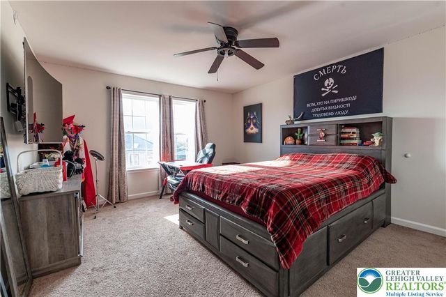 62 Surrey Drive, Palmer Twp, PA 18045