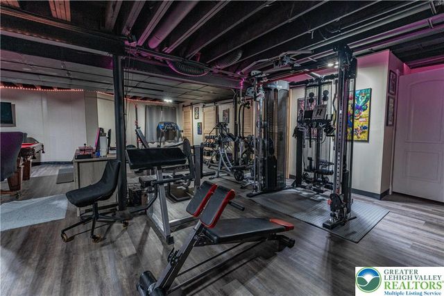 62 Surrey Drive, Palmer Twp, PA 18045