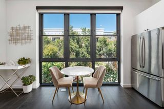 800 Embassy DR 210, Austin, TX 78702