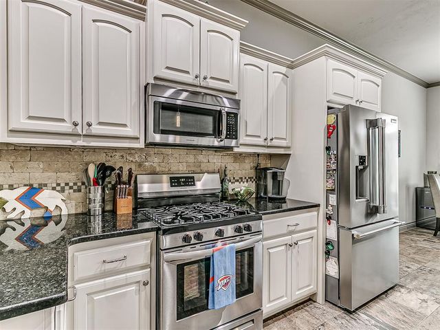 8313 NW 141st Circle, Oklahoma City, OK 73142