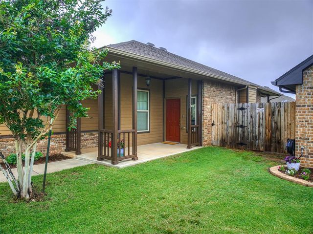 8313 NW 141st Circle, Oklahoma City, OK 73142