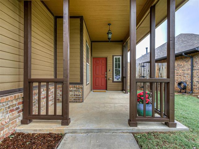 8313 NW 141st Circle, Oklahoma City, OK 73142