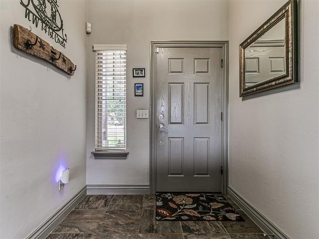 8313 NW 141st Circle, Oklahoma City, OK 73142