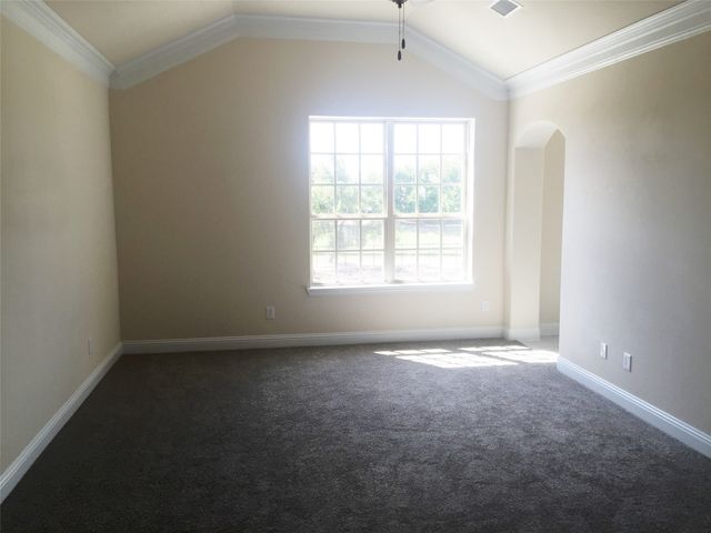 559 Waterloo Drive, Lewisville, TX 75067