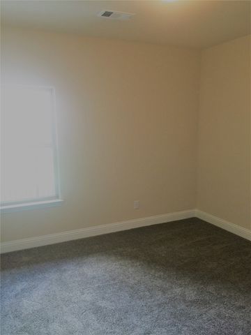 559 Waterloo Drive, Lewisville, TX 75067