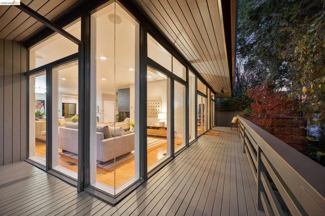 1791 Indian Way, Oakland, CA 94611