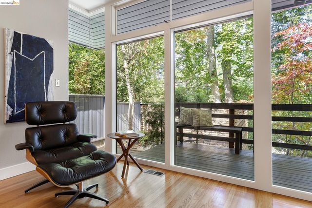 1791 Indian Way, Oakland, CA 94611