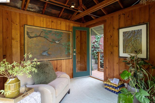 1791 Indian Way, Oakland, CA 94611