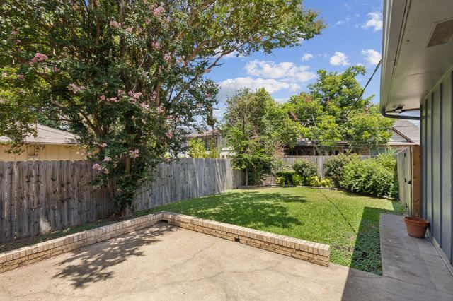 6701 Del Norte Lane, Dallas, TX 75225