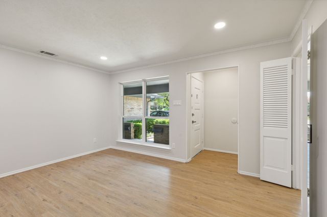 6701 Del Norte Lane, Dallas, TX 75225