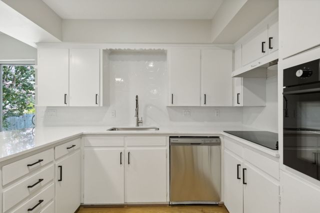 6701 Del Norte Lane, Dallas, TX 75225