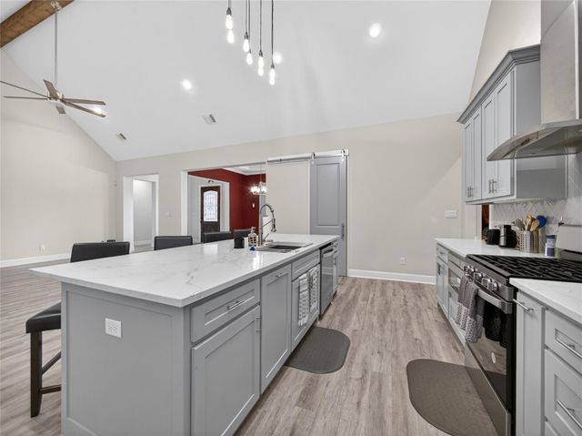 18107 Forrest DR, Whitney, TX 76692