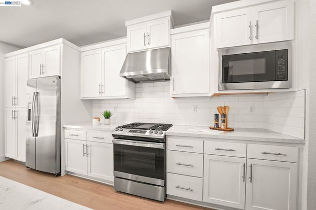 9034 Rudder Way, Newark, CA 94560