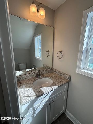 1120 W Massachusetts Avenue, Southern Pines, NC 28387