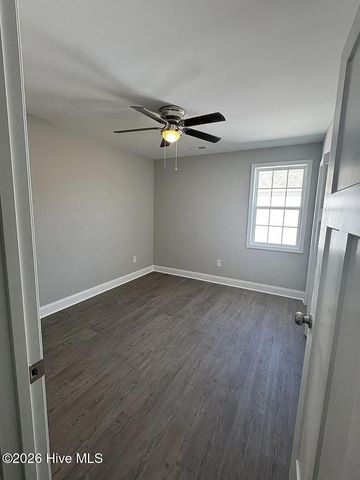 1120 W Massachusetts Avenue, Southern Pines, NC 28387