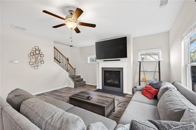 1924 Azure Grove Court, Marietta, GA 30008