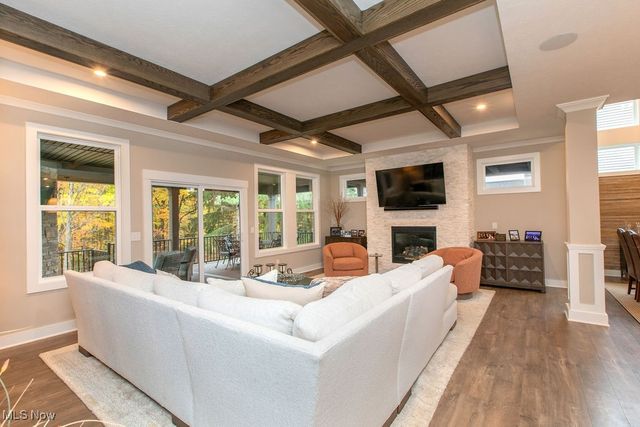 2770 Weeping Pine Drive, Medina, OH 44256