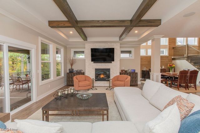 2770 Weeping Pine Drive, Medina, OH 44256