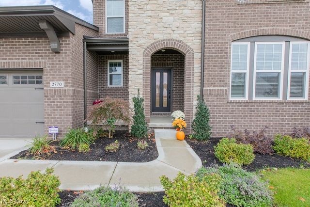2770 Weeping Pine Drive, Medina, OH 44256