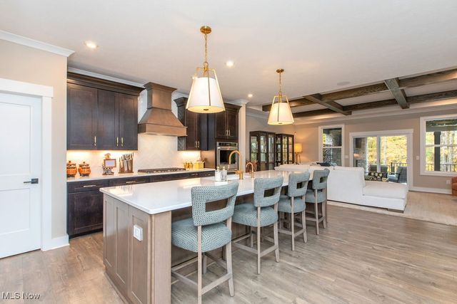 2770 Weeping Pine Drive, Medina, OH 44256