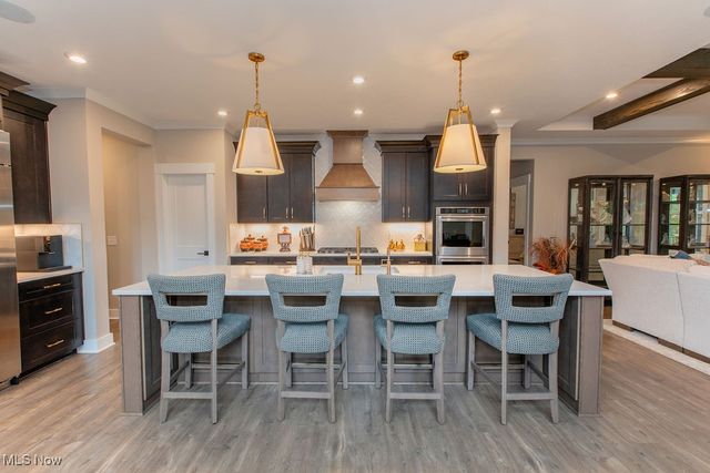 2770 Weeping Pine Drive, Medina, OH 44256