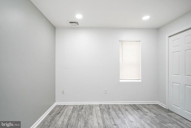 1084 S BROADWAY, Pennsville, NJ 08070