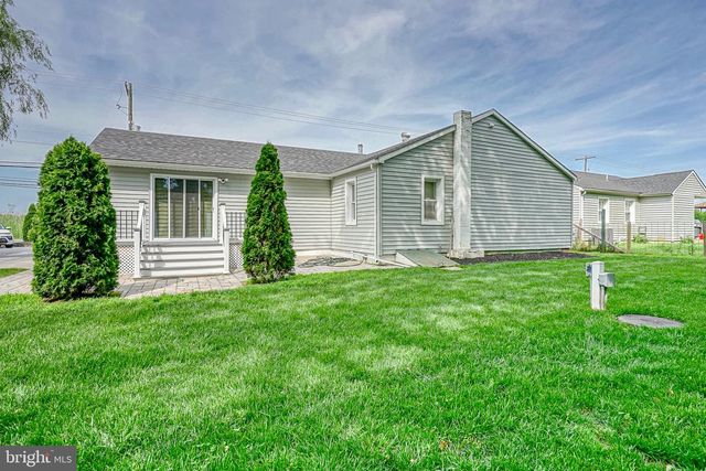 1084 S BROADWAY, Pennsville, NJ 08070