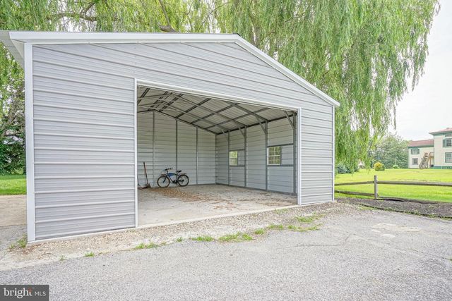 1084 S BROADWAY, Pennsville, NJ 08070