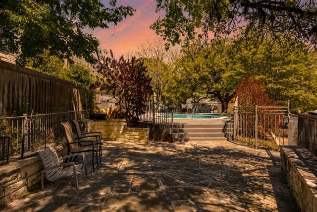 3204 Menchaca RD 303, Austin, TX 78704