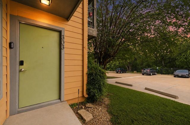3204 Menchaca RD 303, Austin, TX 78704