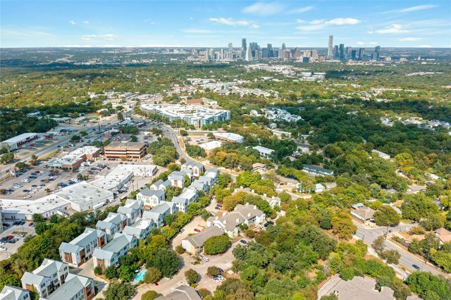 3204 Menchaca RD 303, Austin, TX 78704