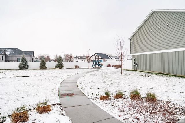 560 Trails End, Idaho Falls, ID 83402