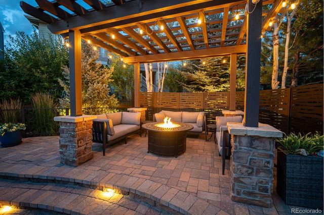 12200 S Season Court, Parker, CO 80138