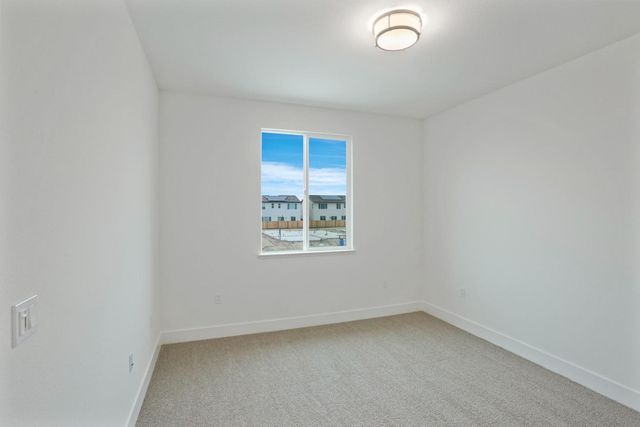 2182 Silk Ave, Manteca, CA 95337